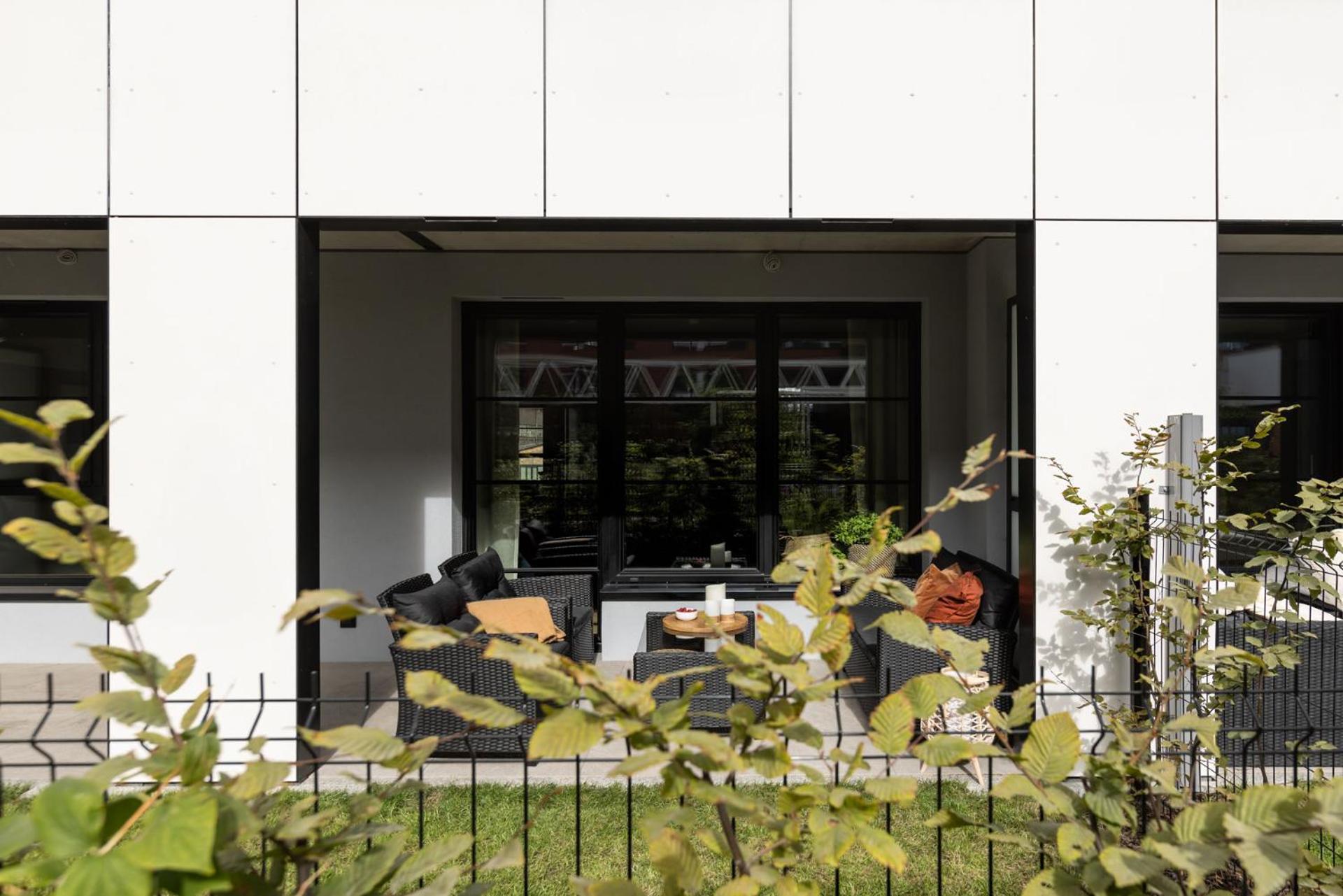 Solidarnosc Three Bedrooms & Garden Appartamento Danzica