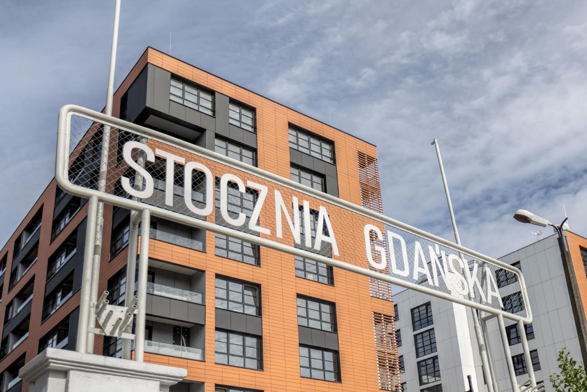 Solidarnosc Three Bedrooms & Garden Appartamento *